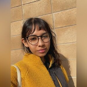 Hello everyone. My name is Maribel, and you can call me Mari.